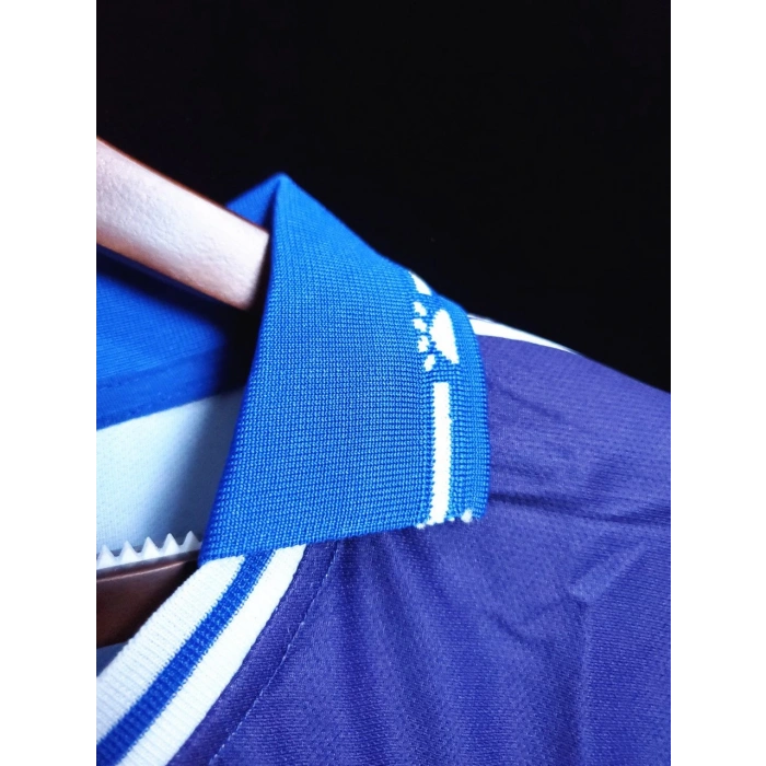 Real Madrid 1994 - 1996 Retro Forma