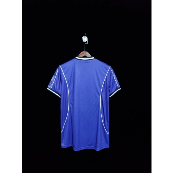 Real Madrid 1996 - 1998 Retro Forma