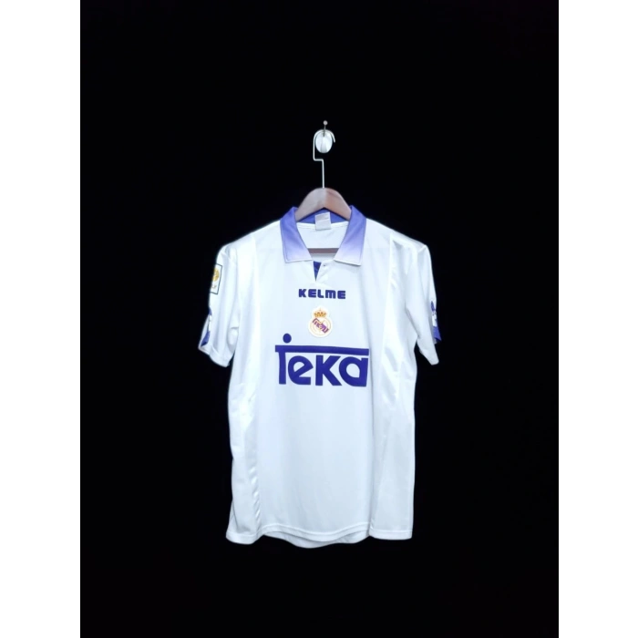 Real Madrid 1996 - 1998 Retro Forma