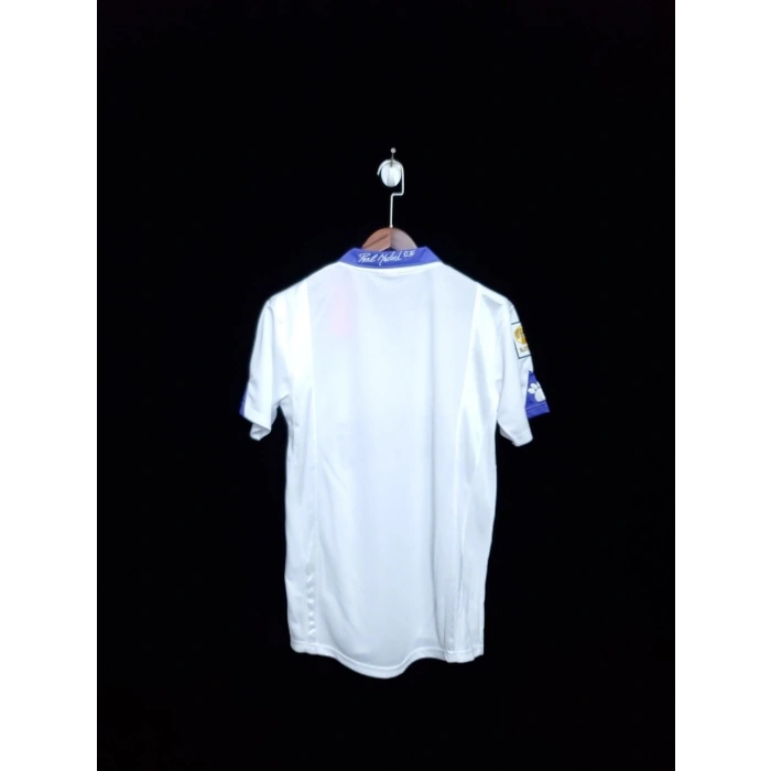 Real Madrid 1996 - 1998 Retro Forma