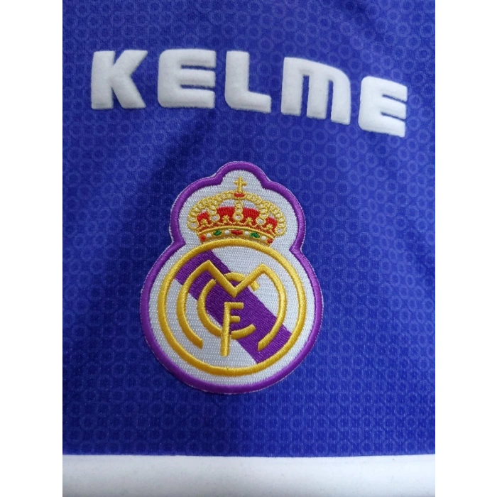 Real Madrid 1996 - 1998 Retro Forma