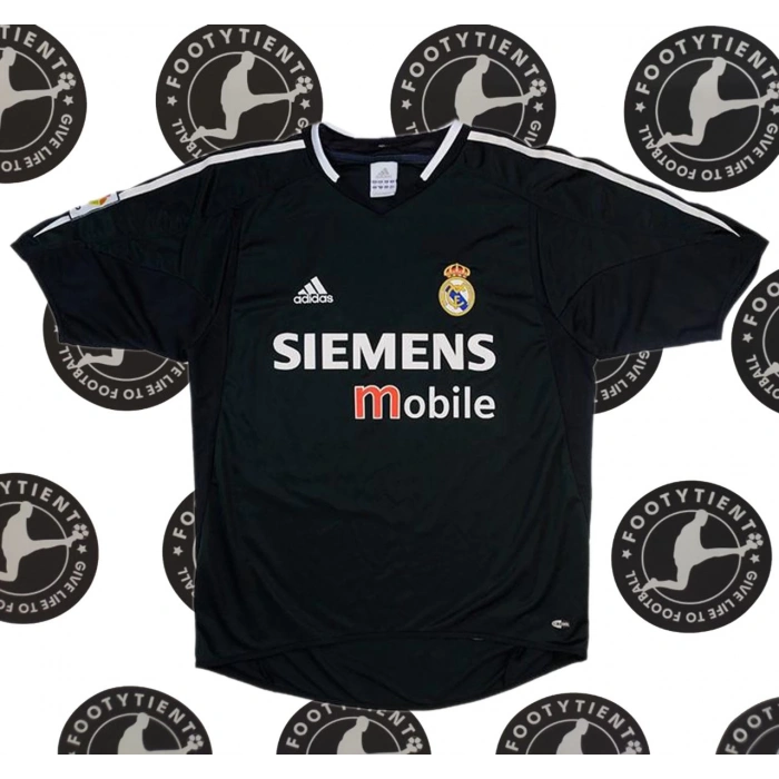 Real Madrid 2004 - 2005 Retro Forma