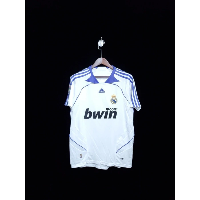 Real Madrid 2007 - 2008 Retro Forma