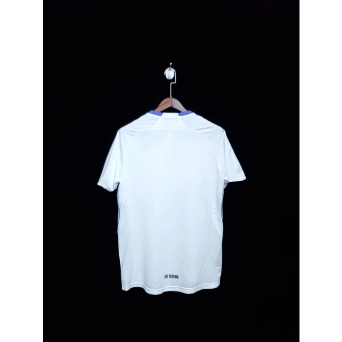 Real Madrid 2007 - 2008 Retro Forma