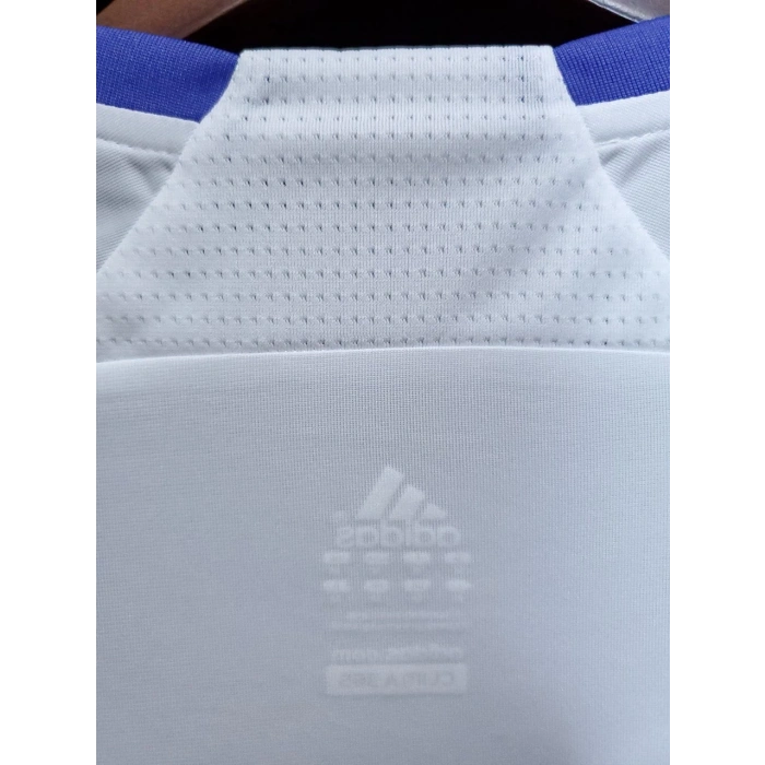 Real Madrid 2007 - 2008 Retro Forma