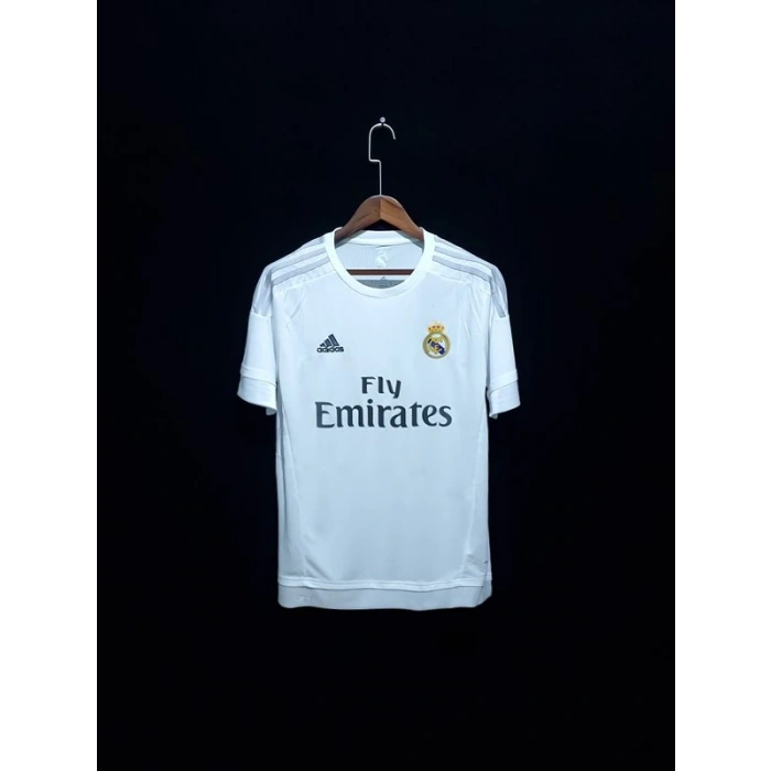Real Madrid 2015 - 2016 Retro Forma