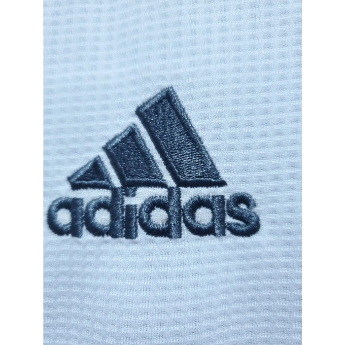 Real Madrid 2015 - 2016 Retro Forma