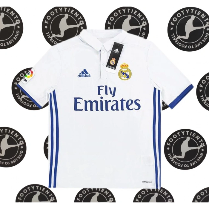 Real Madrid 2016 - 2017 Retro Forma