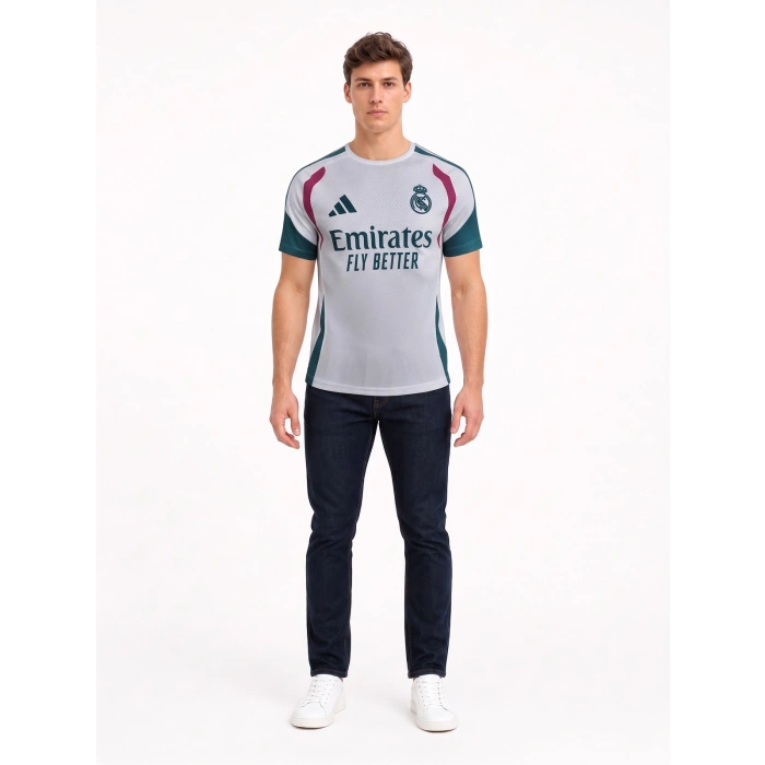 Real Madrid 2026-2027 Profesyonel Concept Forması RMD-43
