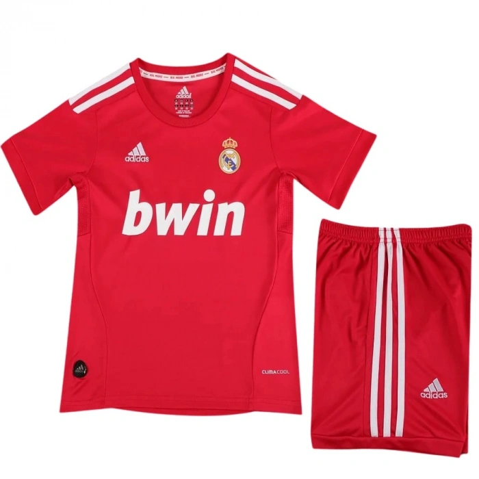 Real Madrid 2011 Retro Çocuk Forma & Şort Seti Away