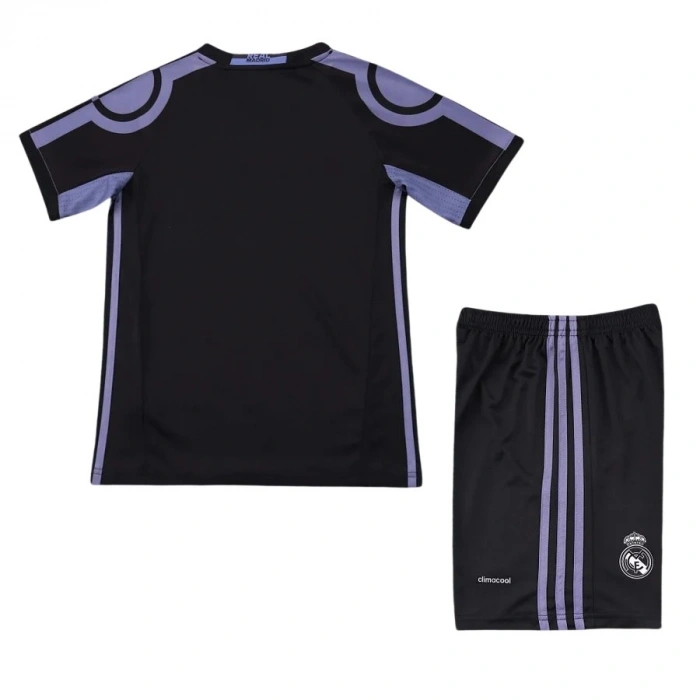 Real Madrid 2016-2017 Retro Çocuk Forma & Şort Seti Away