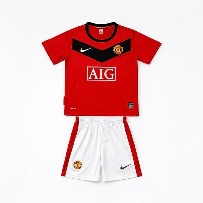 Manchester United 2010 Retro Çocuk Forma & Şort Seti Home