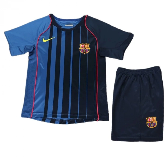 Barcelona 2004-2005 Retro Çocuk Forma & Şort Seti Away