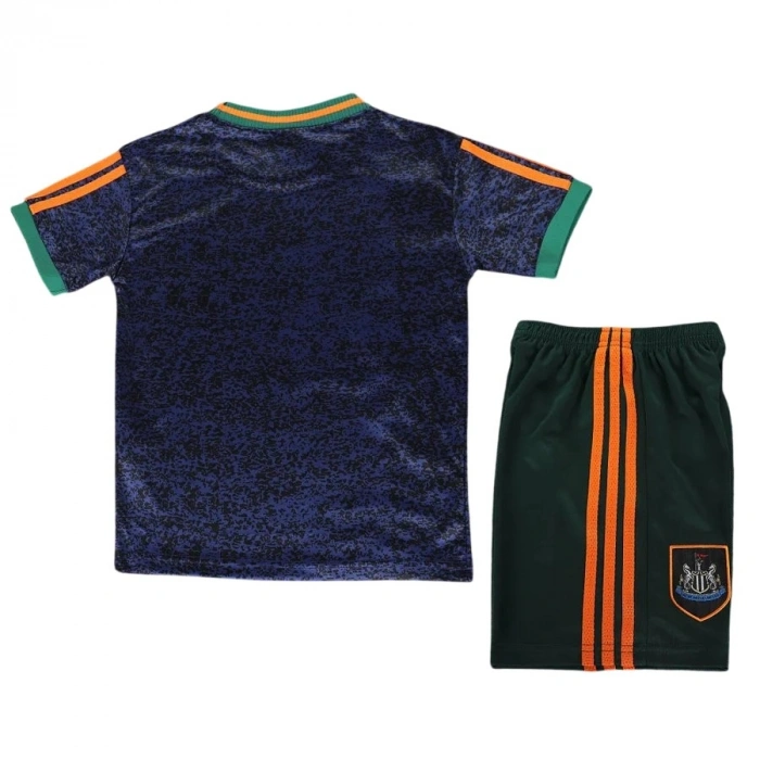 Newcastle United 1997-1998 Retro Çocuk Forma & Şort Seti Away