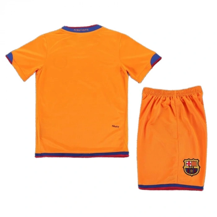 Barcelona 2006-2007 Retro Çocuk Forma & Şort Seti Away