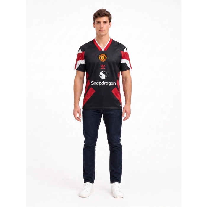 Manchester United 2026-2027 Concept Forması MUFC-01