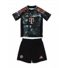 Bayern Münih 2024-2025 Çocuk Forma & Şort Seti Away
