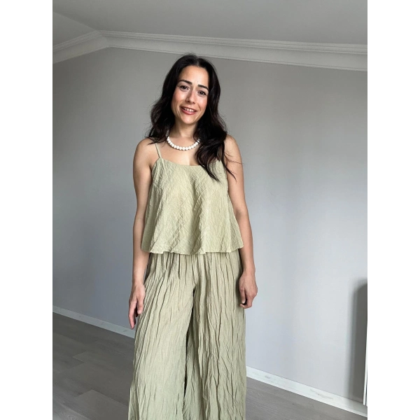 Askılı Kırışık Kumaş Pantolon Takım Yeşil