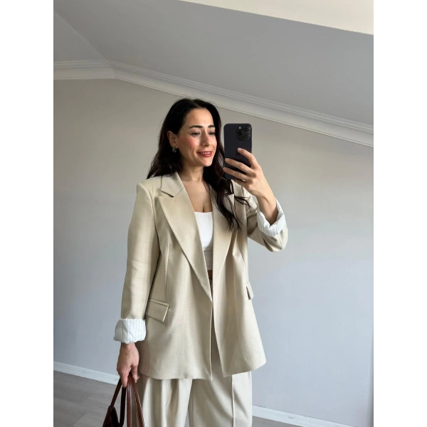 Astarı Çizgili Blazer Ceket Bej