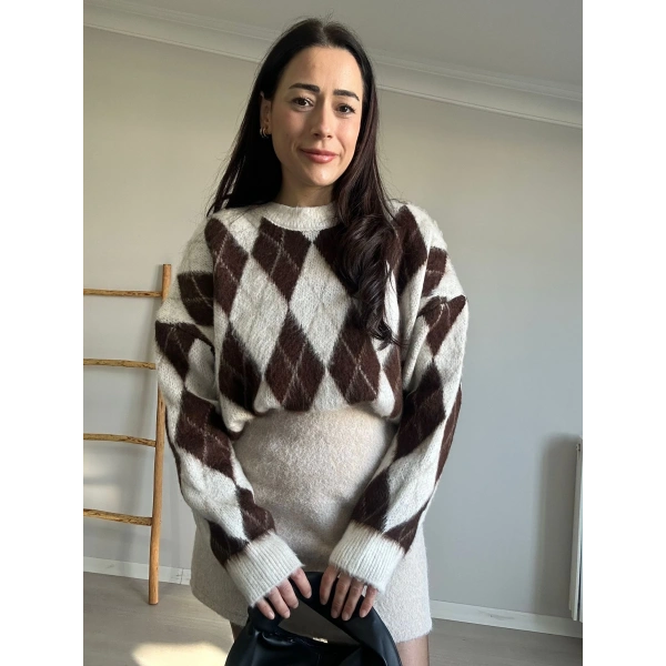 Baklava Desen Kazak Krem