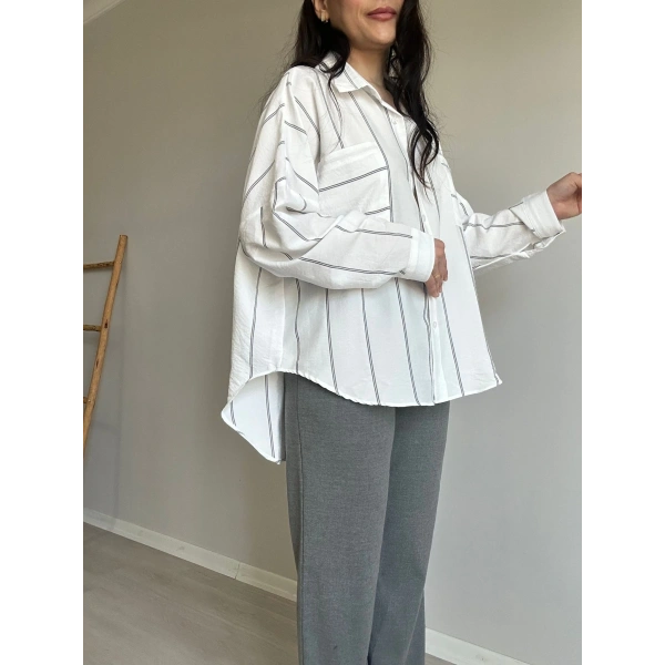 Cepli Çizgili Beyaz Gömlek