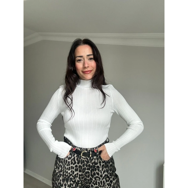 Fitilli Yarım Balıkçı Beyaz Triko Badi