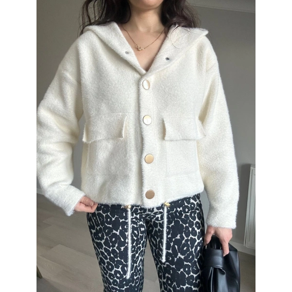 Kapüşonlu Cepli Yumoş Ceket Beyaz