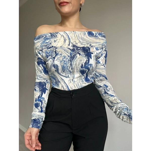 Kayık Yaka Likralı Bluz