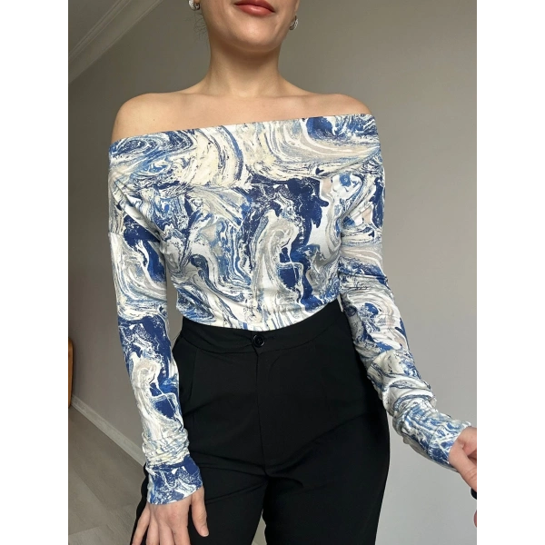 Kayık Yaka Likralı Bluz