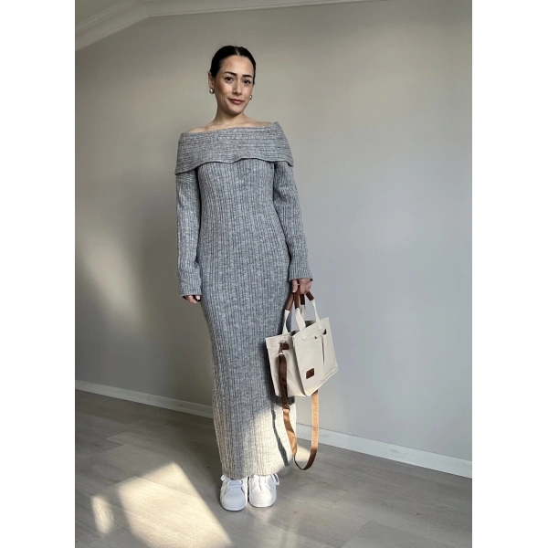 Madonna Yaka Triko Elbise