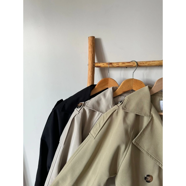 Yeşil Kemerli Astarlı Trençkot