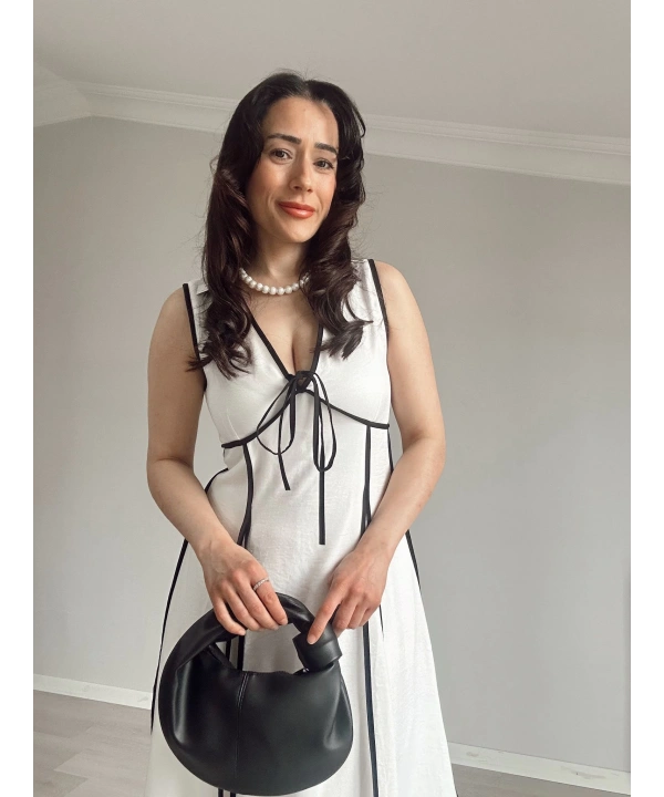 Şeritli Elbise