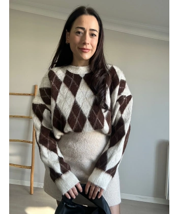 Baklava Desen Kazak Krem