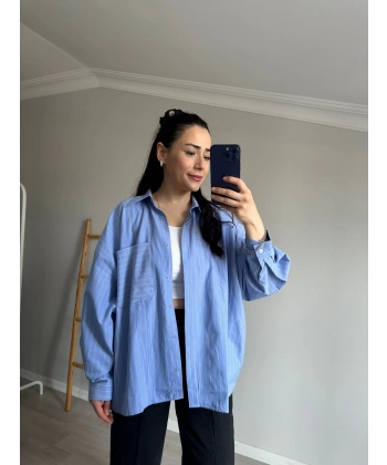 Çizgili Oversize Mavi Gömlek