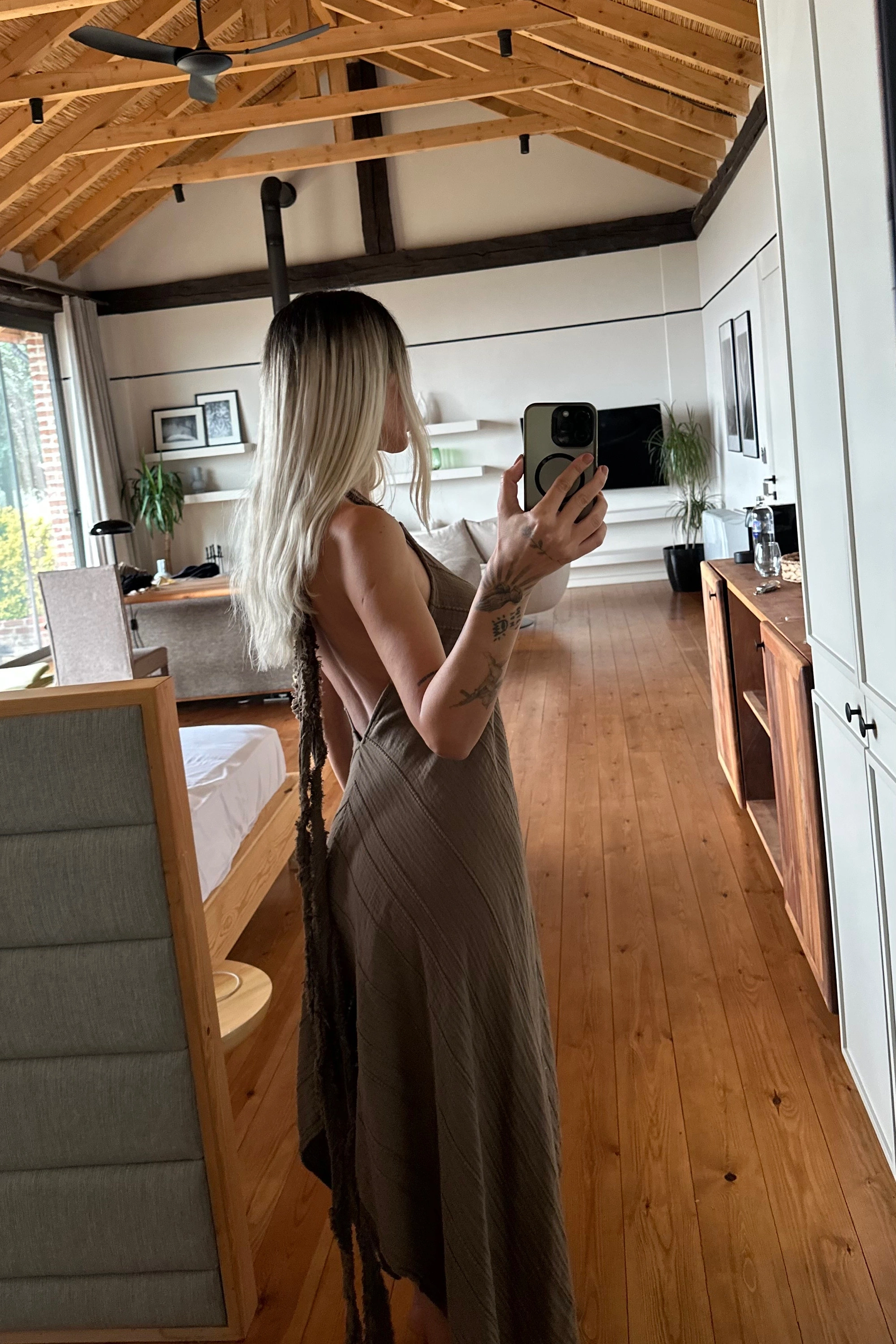 Asimetrik Sırtı Açık Elbise - Haki