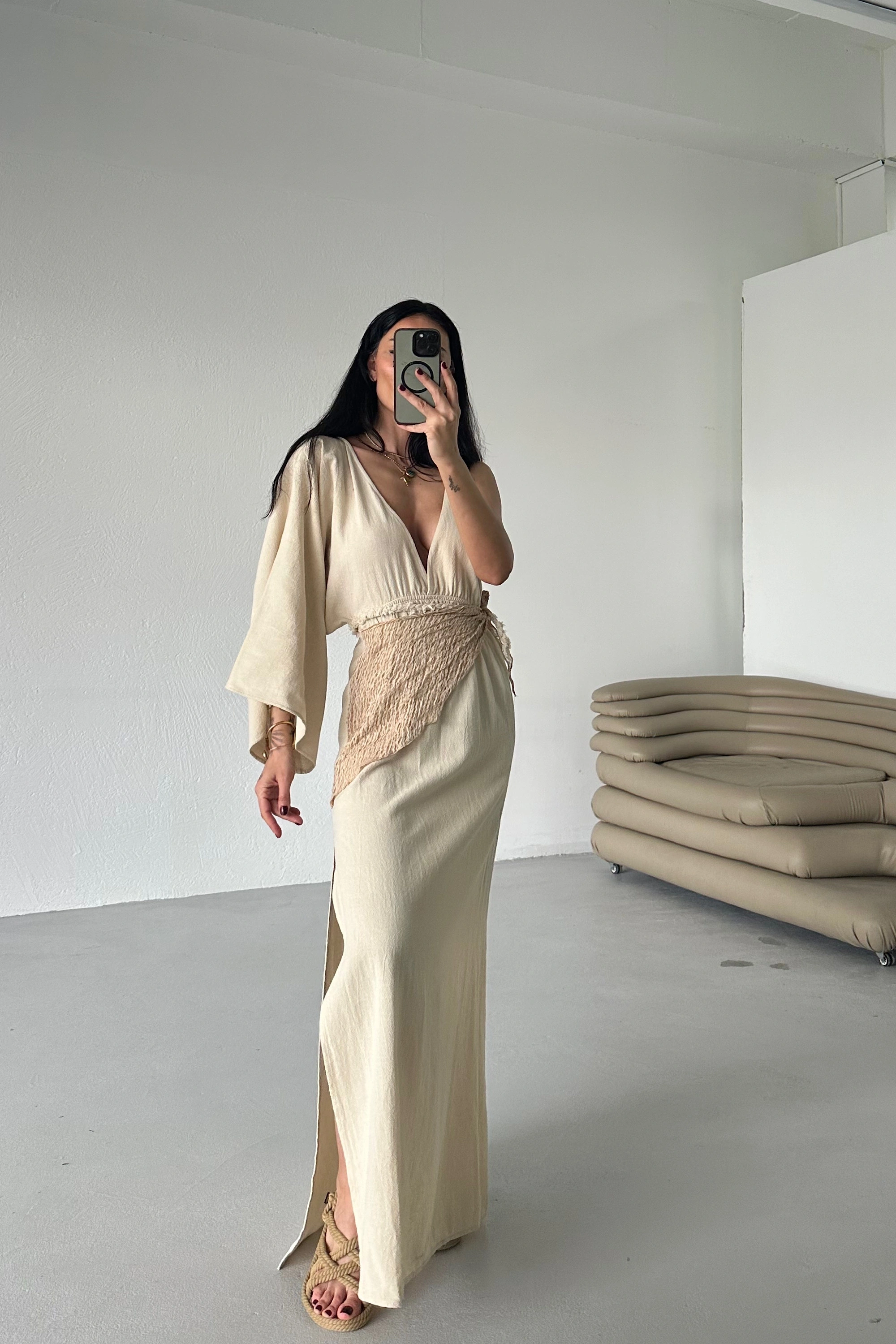 Asimetrik Kol Bohem Elbise-Bej