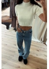 Yumuşak Dokulu Triko Crop