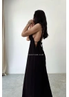 Derin Sırt Dekolteli Elbise - SİYAH