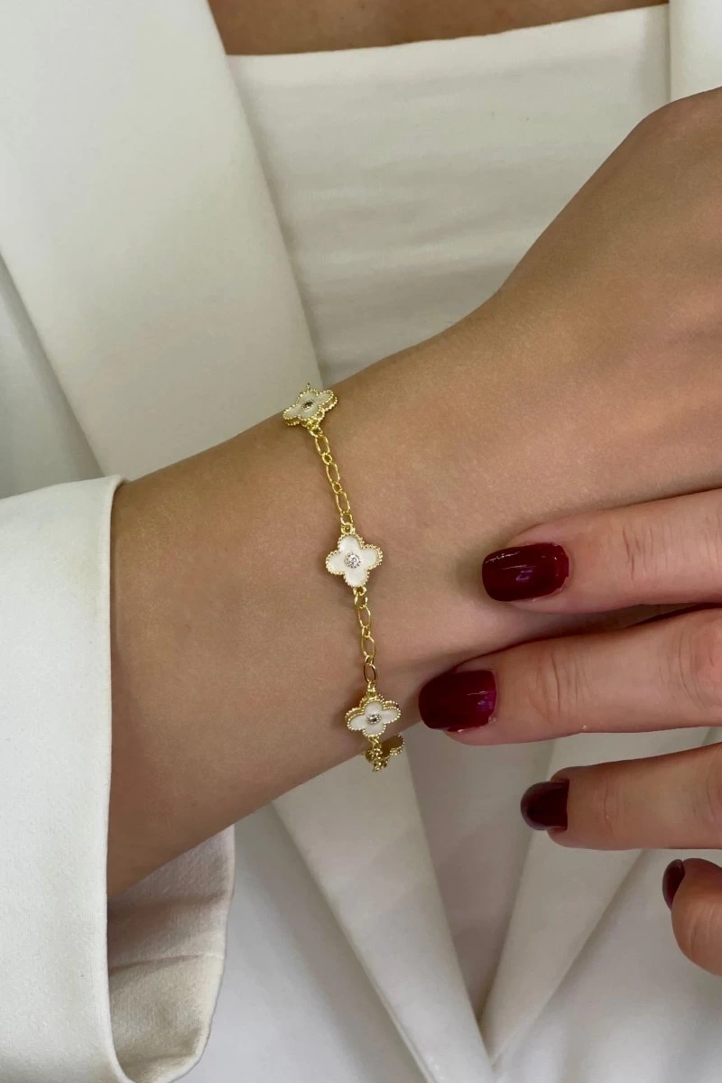 Sıralı Beyaz Yonca Model Gold Altın Kaplama Bileklik