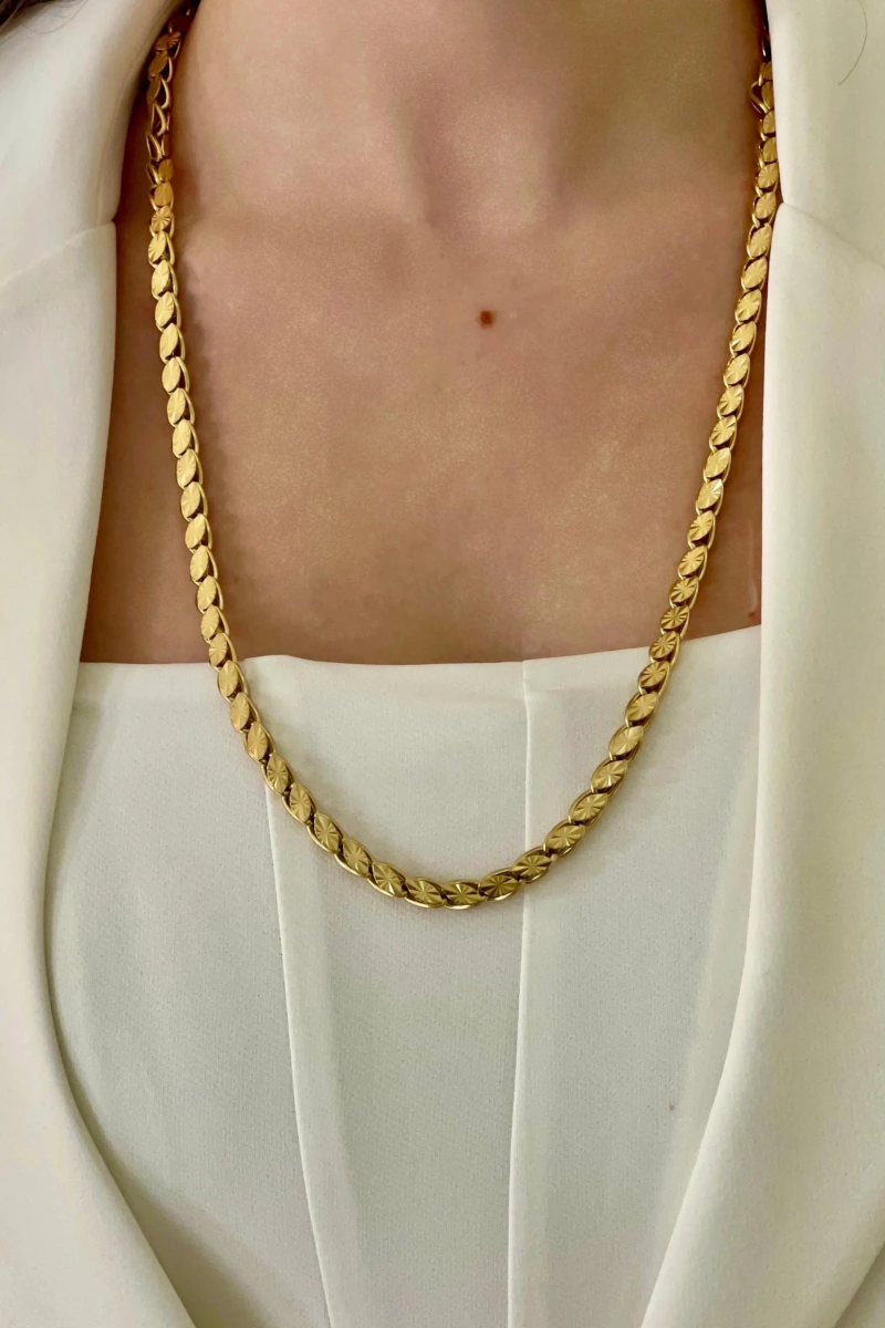 Uzun İşlemeli Arpa Model Gold Altın Kaplama Çelik Kolye