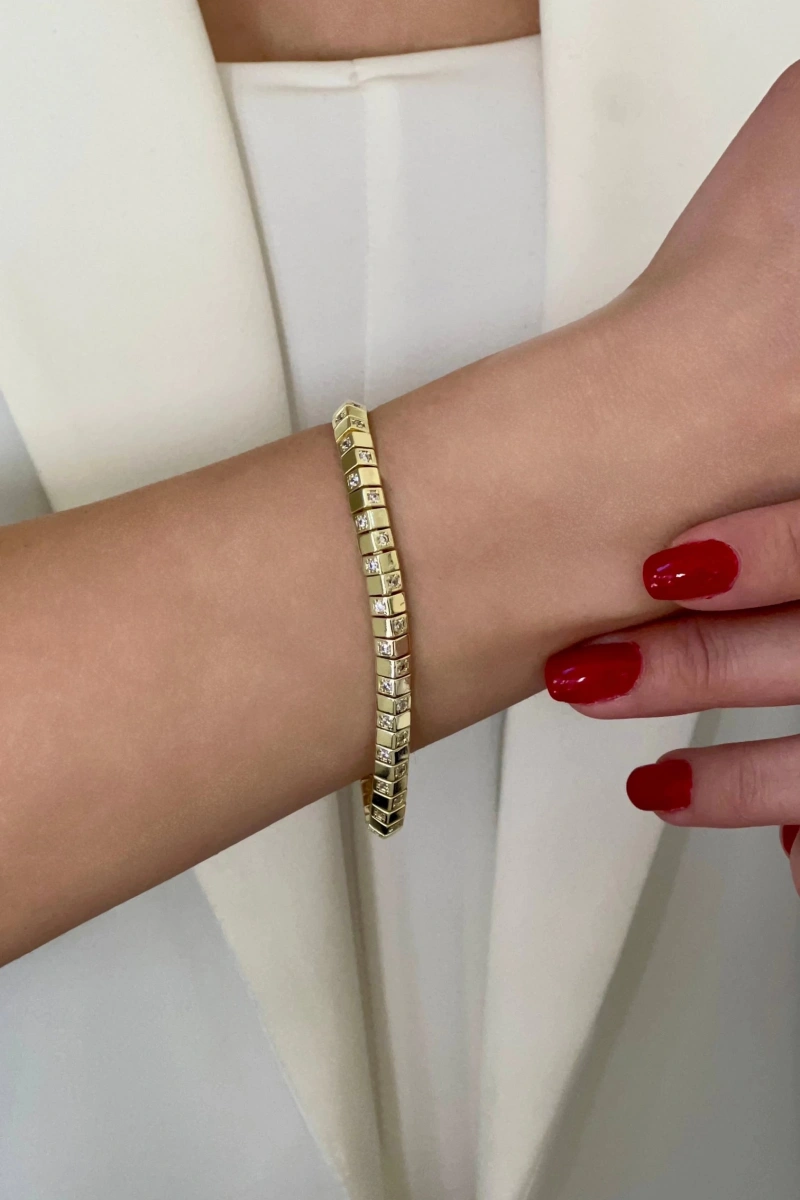 Piramit Yarı Taşlı Model Gold Altın Kaplama Bileklik