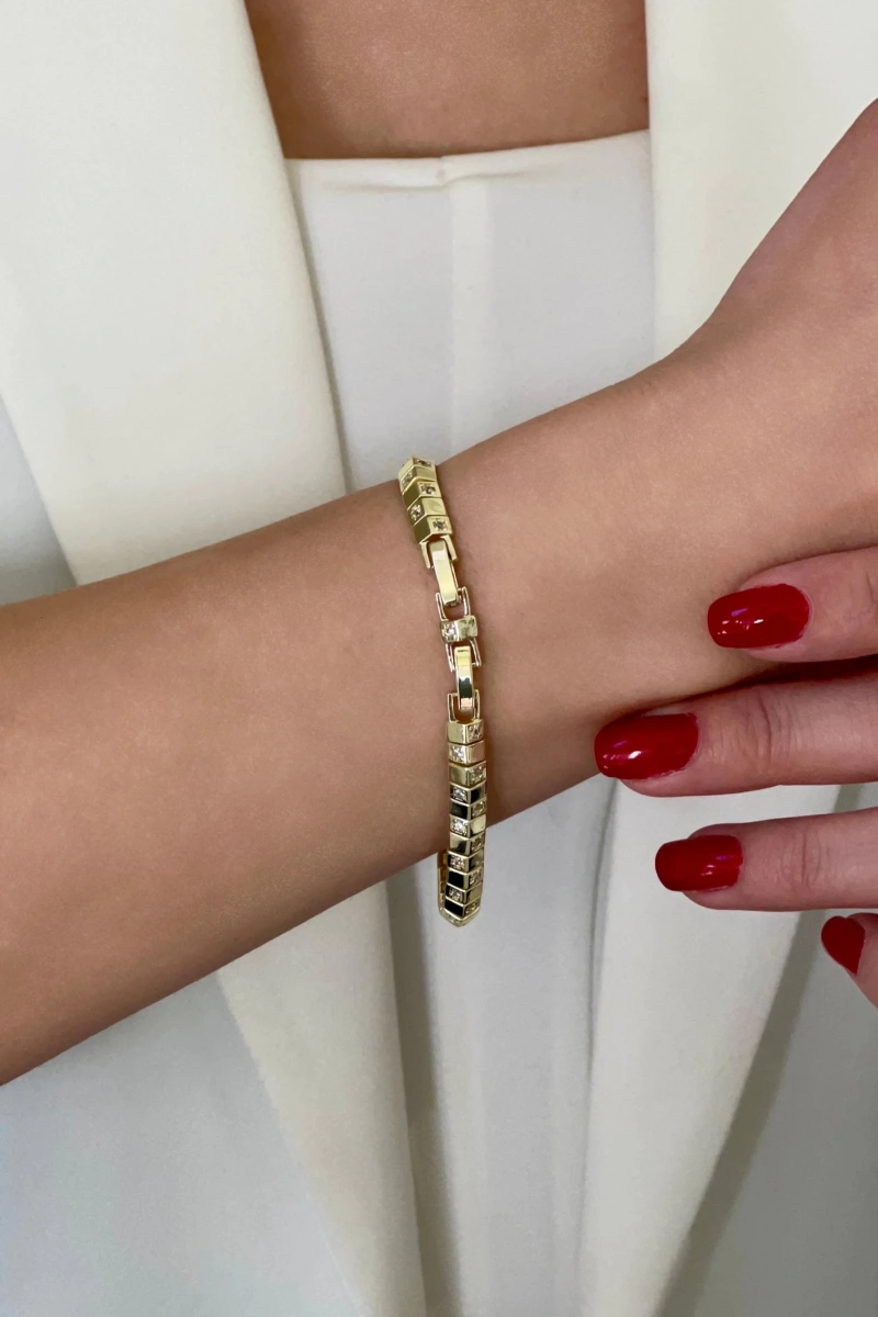 Piramit Yarı Taşlı Model Gold Altın Kaplama Bileklik