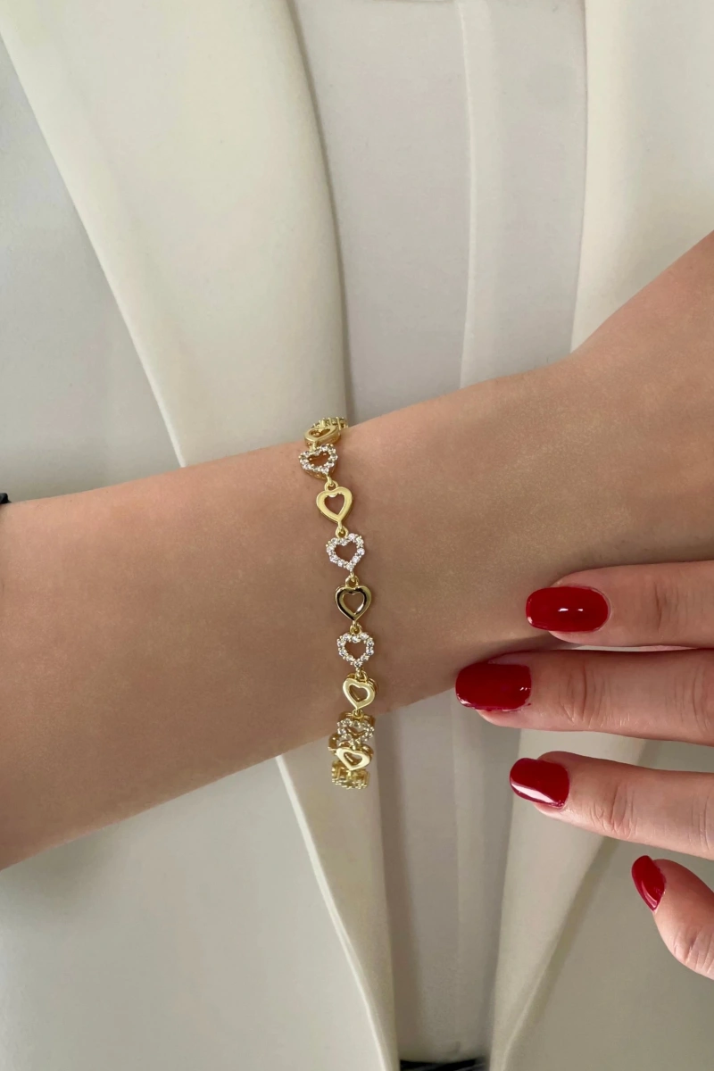 Taşlı Sıralı Kalp Model Gold Altın Kaplama Bileklik