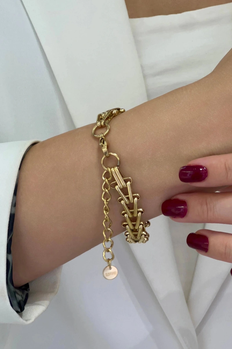 Geçme Üçgen Model Gold Altın Kaplama Çelik Bileklik