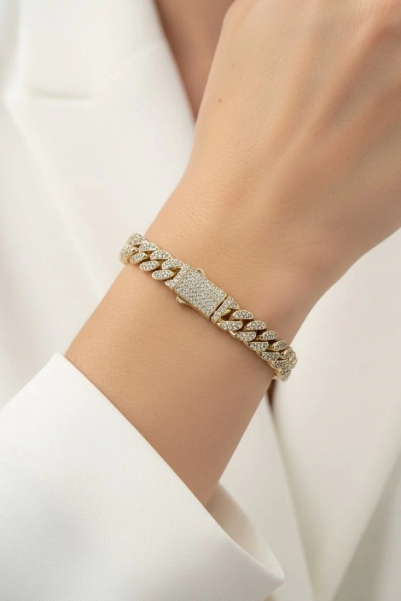 Gurmet Modal Tam Taşlı Gold Altın Kaplama Bileklik