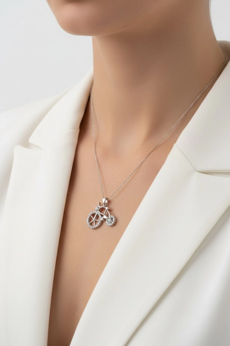 Bisiklet Model Beyaz Altın Kaplama Kolye