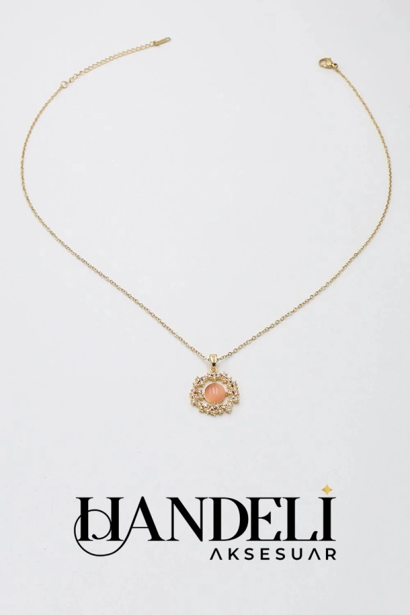 Circle Model Pembe Taş Detay Gold Altın Kaplama Kolye