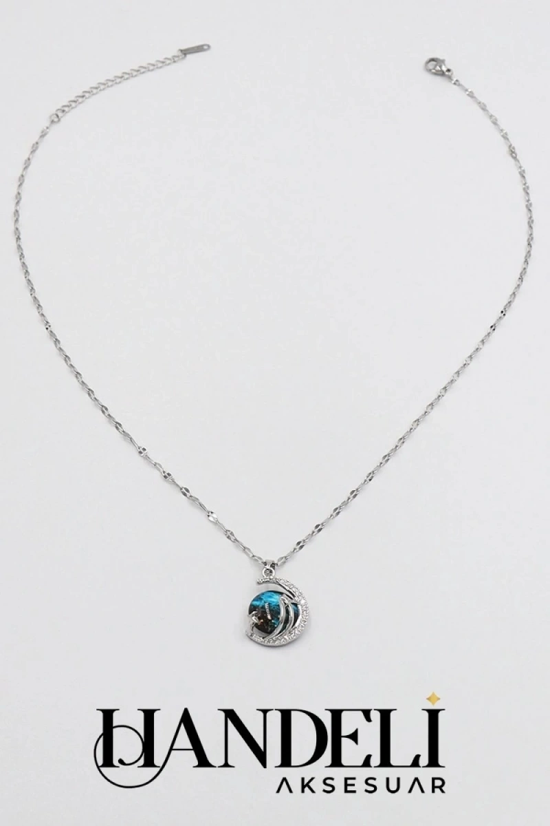 Universe Model Beyaz Altın Kaplama Kolye