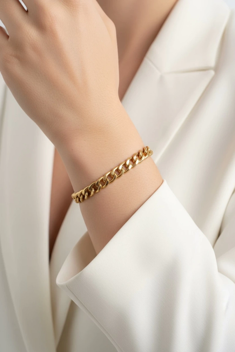 İnce Milan Detay Gold Altın Kaplama Çelik Bileklik