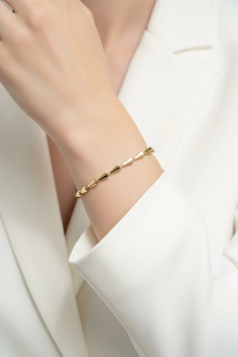 Prizma Model Gold Altın Kaplama Bileklik